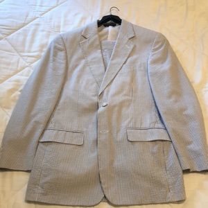 Haspel Full Sear-sucker Suit